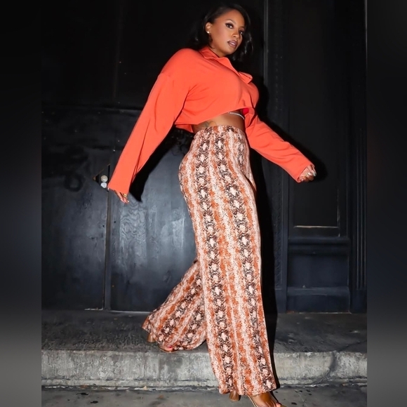 SG BOUTIQUE Pants - SG Boutique | Snake Print Wide-Leg Pants | Multicolor | Size XL